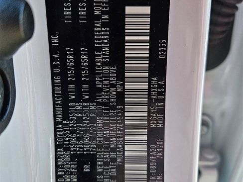 Certified 2023 Toyota Corolla Cross LE image 27