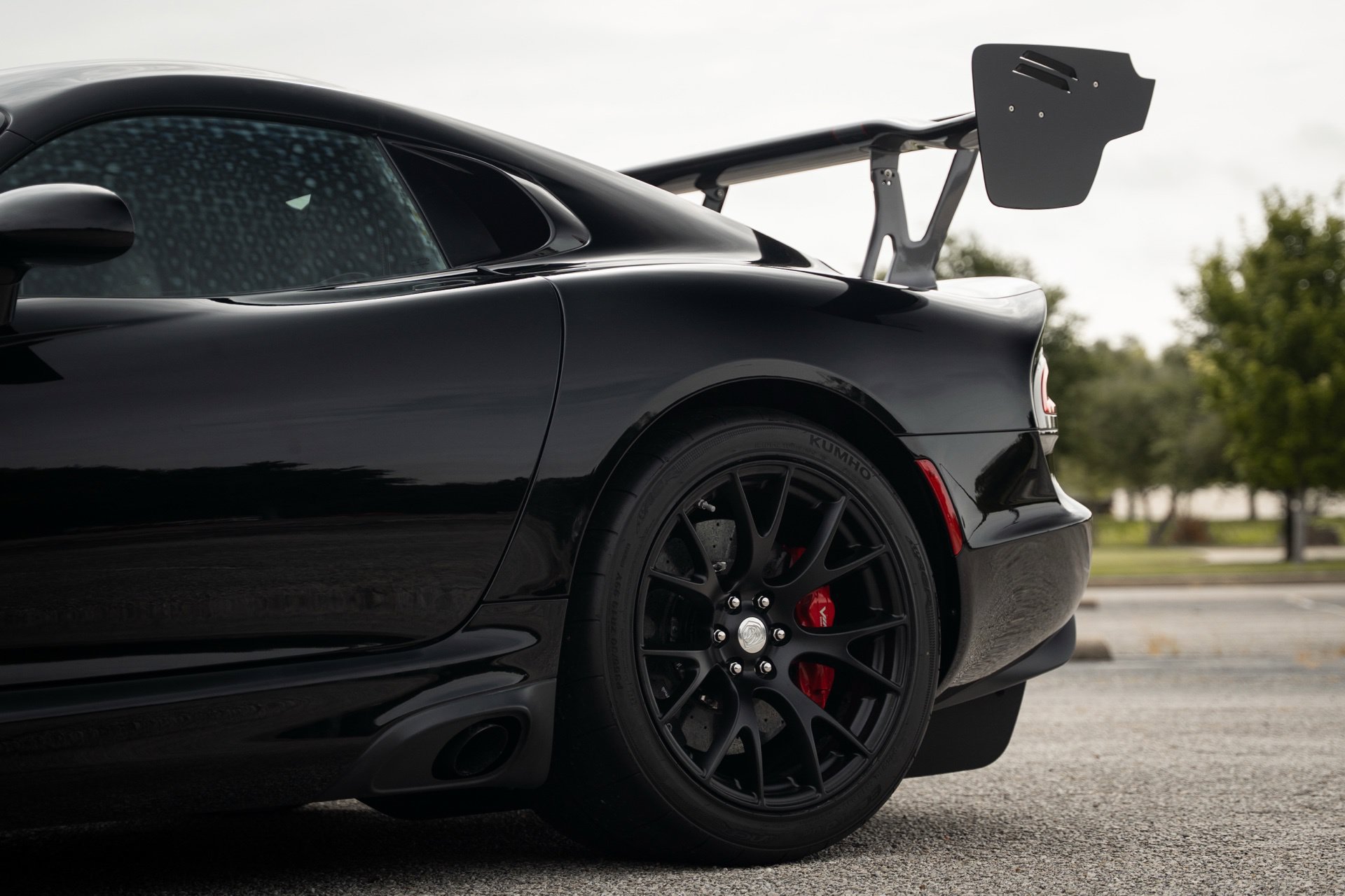 Used 2017 Dodge Viper GTC w/ ACR Package RWD image 17