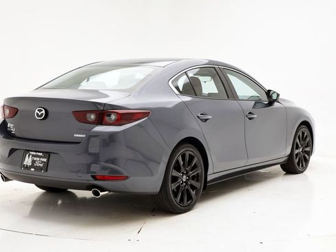 Used 2025 MAZDA MAZDA3 s image 8