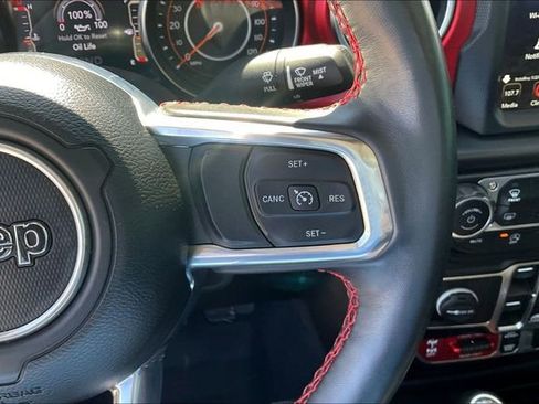 Used 2023 Jeep Gladiator Rubicon w/ LED Lighting Group AWD/4WD image 18