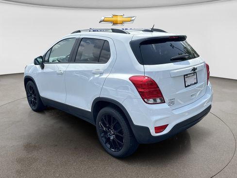 Used 2022 Chevrolet Trax LT w/ Sport Edition FWD image 5