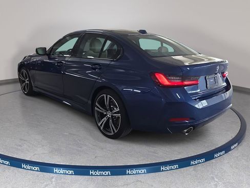 Used 2023 BMW 330i Sedan w/ Premium Package RWD image 9