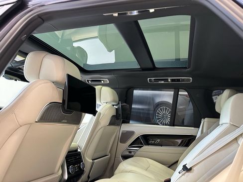 New 2025 Land Rover Range Rover Autobiography AWD/4WD image 10