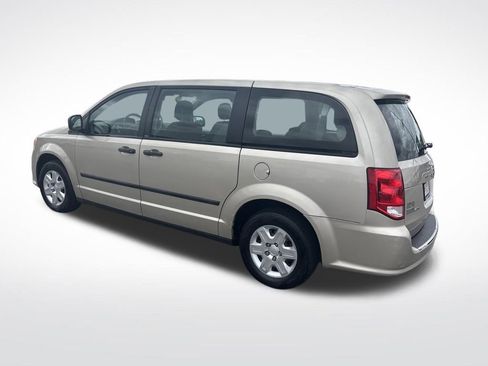 Used 2013 Dodge Grand Caravan American Value Package image 3