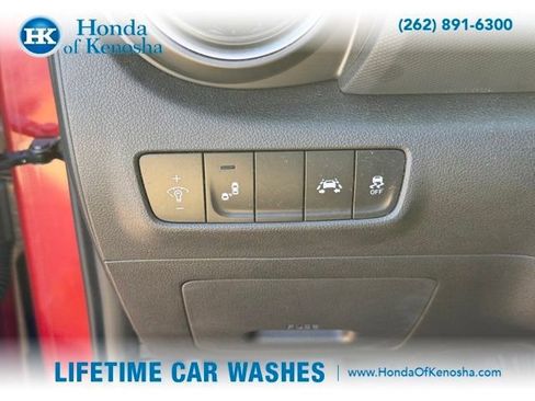 Used 2021 Hyundai Kona Limited AWD/4WD image 10