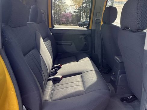 Used 2002 Nissan Frontier XE image 14