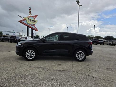 Used 2025 Ford Escape Active AWD/4WD image 2