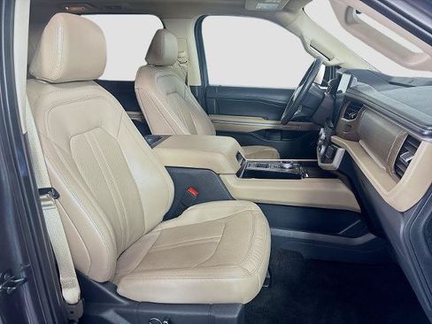 Certified 2023 Ford Expedition Max Limited RWD image 31