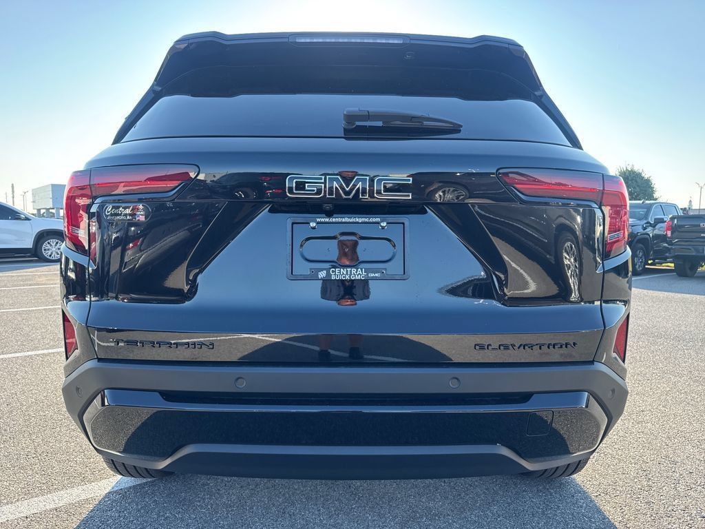 New 2027 GMC Terrain Elevation w/ Elevation Premium Package FWD image 5