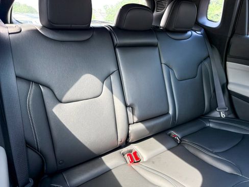 New 2025 Jeep Compass Limited w/ Sun and Sound Group image 13