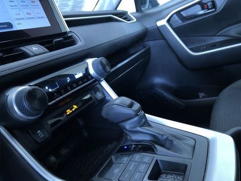 Certified 2024 Toyota RAV4 LE image 30