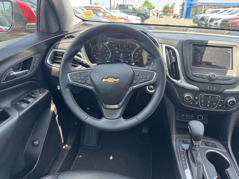 Used 2024 Chevrolet Equinox LT AWD/4WD image 12