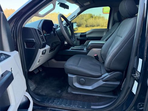 Used 2018 Ford F150 XL w/ Equipment Group 101A Mid image 12