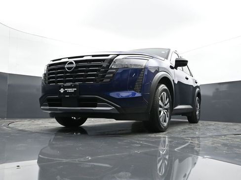 New 2026 Nissan Pathfinder SL image 26