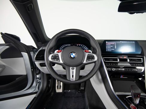 Used 2022 BMW M8 Competition image 17