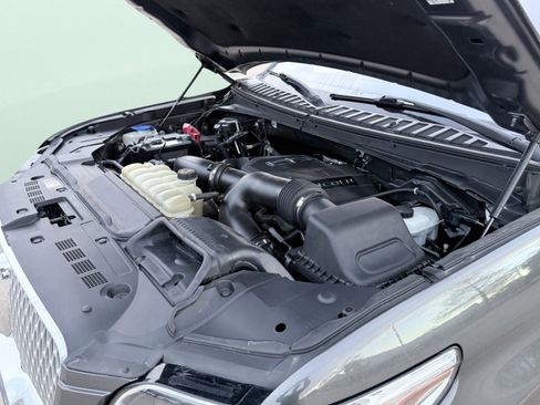 Used 2018 Lincoln Navigator Reserve w/ Technology Package image 23