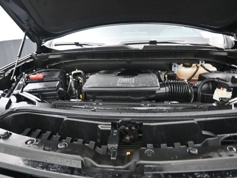 Used 2024 Chevrolet Tahoe LS RWD image 13