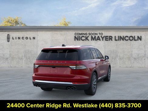 New 2026 Lincoln Aviator AWD image 8