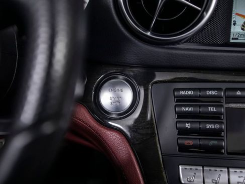 Used 2016 Mercedes-Benz SL 400 image 32