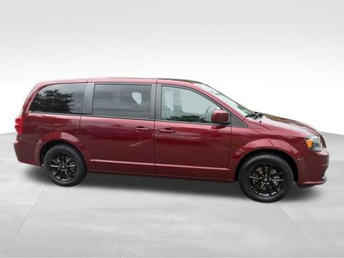 Used 2020 Dodge Grand Caravan GT FWD image 23