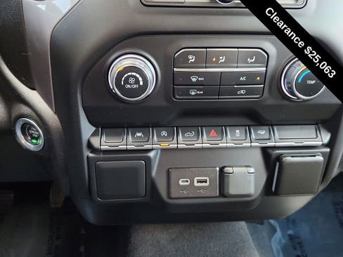 Used 2022 Chevrolet Silverado 1500 Custom image 37