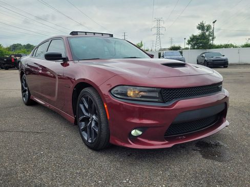 Used 2020 Dodge Charger R/T w/ Blacktop Package RWD image 4