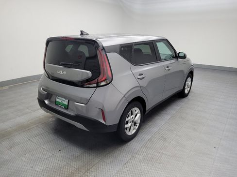 Used 2024 Kia Soul LX w/ Option Group 015 image 9