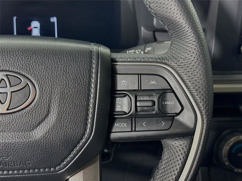 Used 2024 Toyota Tacoma TRD Sport image 18