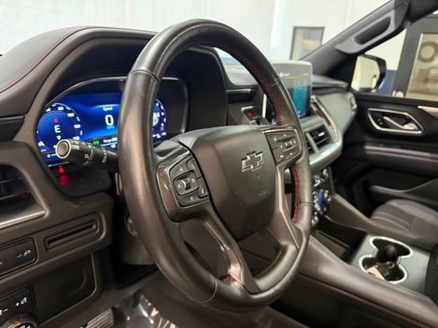 Used 2022 Chevrolet Tahoe RST w/ Luxury Package AWD/4WD image 19