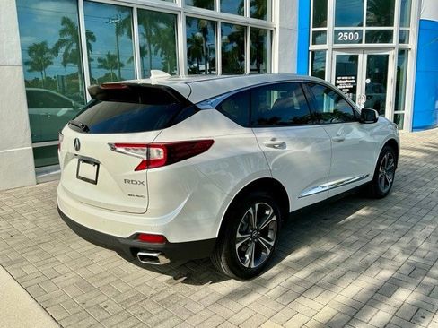 Used 2023 Acura RDX AWD w/ Advance Package image 6