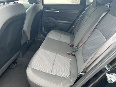 Used 2023 Kia Seltos LX AWD/4WD image 15