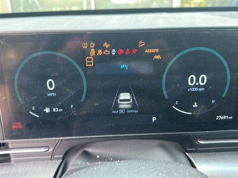 Used 2024 Hyundai Kona SEL w/ Convenience Package AWD/4WD image 17