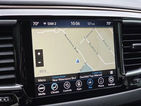 Used 2019 Chrysler Pacifica Touring-L Plus w/ Advanced Safetytec Group image 9