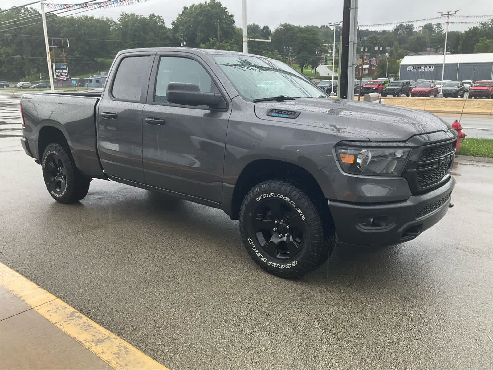 Used 2024 RAM 1500 Tradesman w/ Warlock PACKAGE AWD/4WD image 3