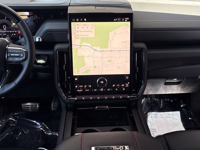 Used 2025 GMC Yukon XL AT4 Ultimate AWD/4WD image 20
