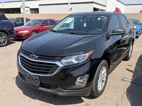 Used 2018 Chevrolet Equinox LT FWD image 4