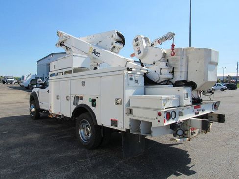 Used 2019 Ford F550 4x4 Regular Cab Super Duty image 4
