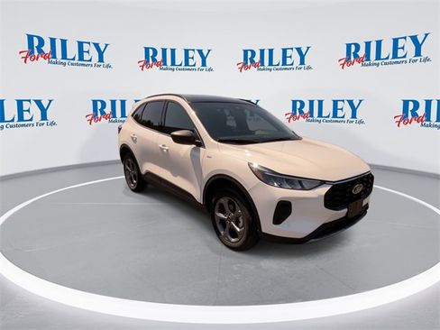 New 2025 Ford Escape ST-Line w/ Tech Pack #1 image 2