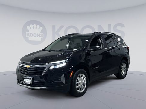Used 2023 Chevrolet Equinox LT image 1
