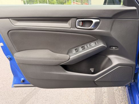 Certified 2024 Honda Civic Sport image 9