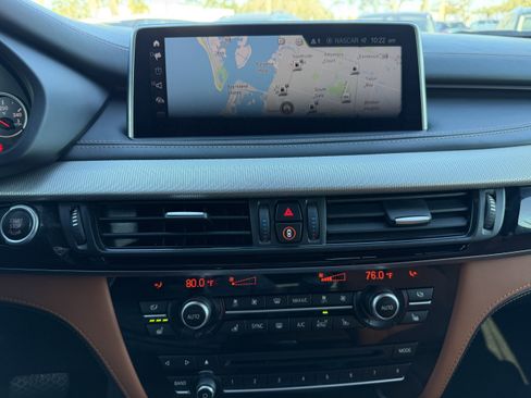 Used 2018 BMW X5 M image 19