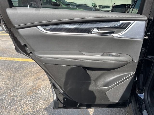 Certified 2024 Cadillac XT6 Premium Luxury FWD image 18