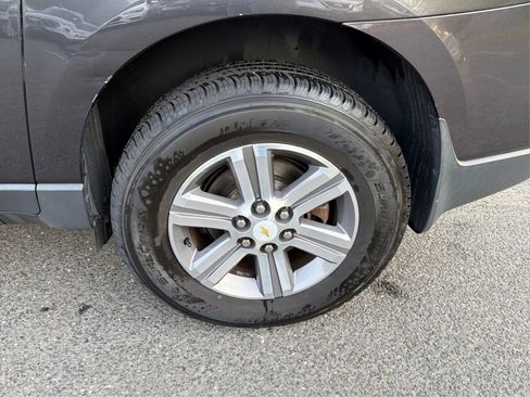 Used 2015 Chevrolet Traverse LT FWD image 15