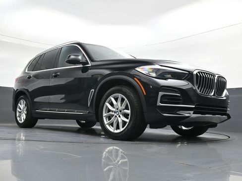Used 2023 BMW X5 xDrive40i w/ Premium Package AWD/4WD image 26