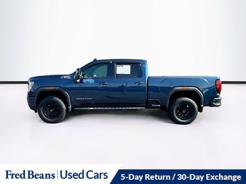 Used 2021 GMC Sierra 2500 AT4 w/ AT4 Premium Plus Package AWD/4WD image 4