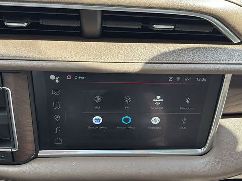 Certified 2022 GMC Yukon Denali w/ Max Trailering Package image 36