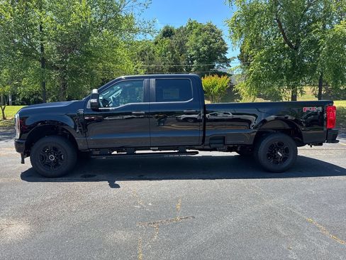 New 2026 Ford F250 XL w/ STX Appearance Package AWD/4WD image 10