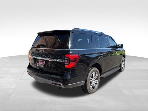 Used 2024 Ford Expedition Limited image 5