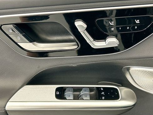 Certified 2026 Mercedes-Benz GLC 300 image 22