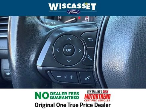 Used 2024 Toyota Camry SE image 11